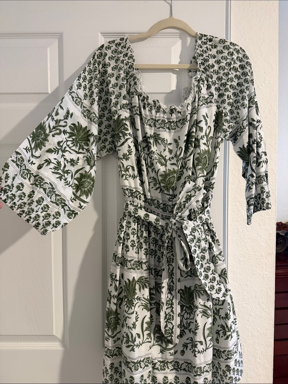 Green Floral Tie-Waist Midi Dress